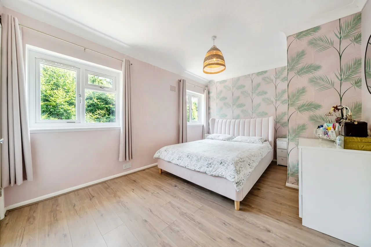 Beesfield Lane, Kent, DA4, photo 12