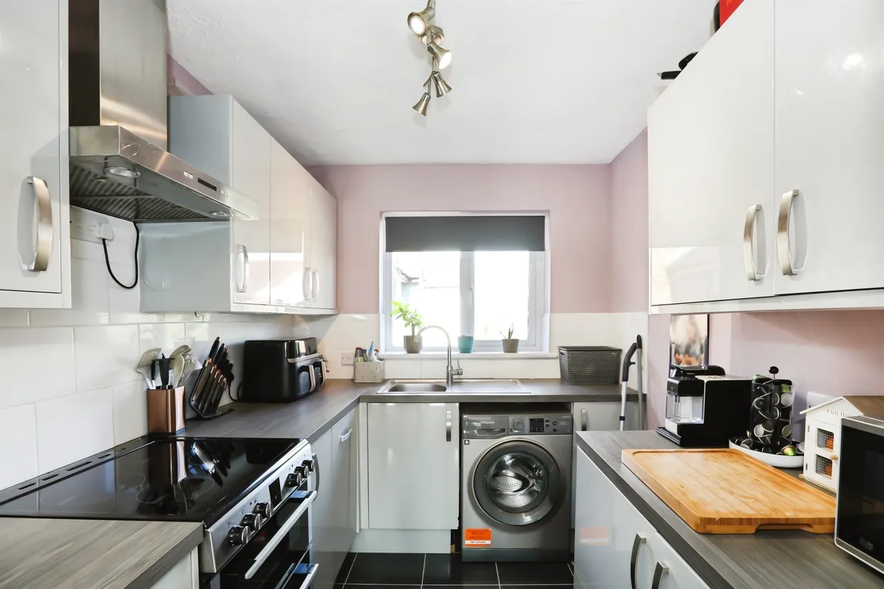Tideys Mill, Partridge Green, RH13, photo 4