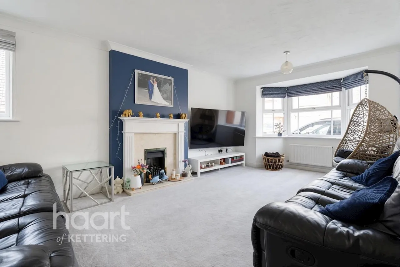 Wilkie Close, Kettering, NN15, photo 4