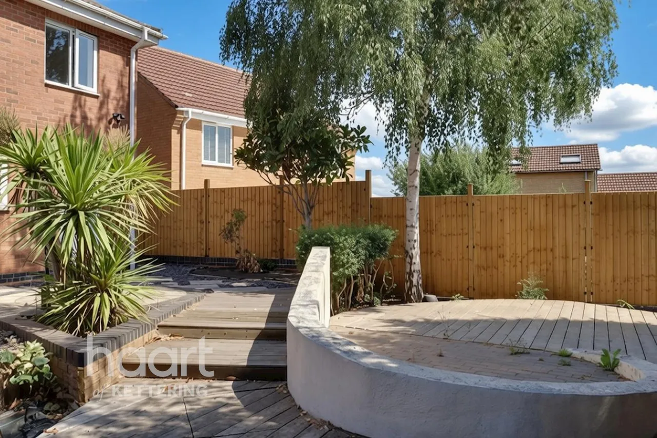 Wilkie Close, Kettering, NN15, photo 35