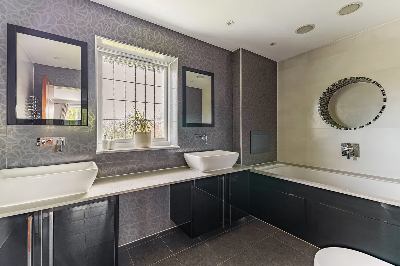 Wood End Road, Harpenden, AL5, photo 10