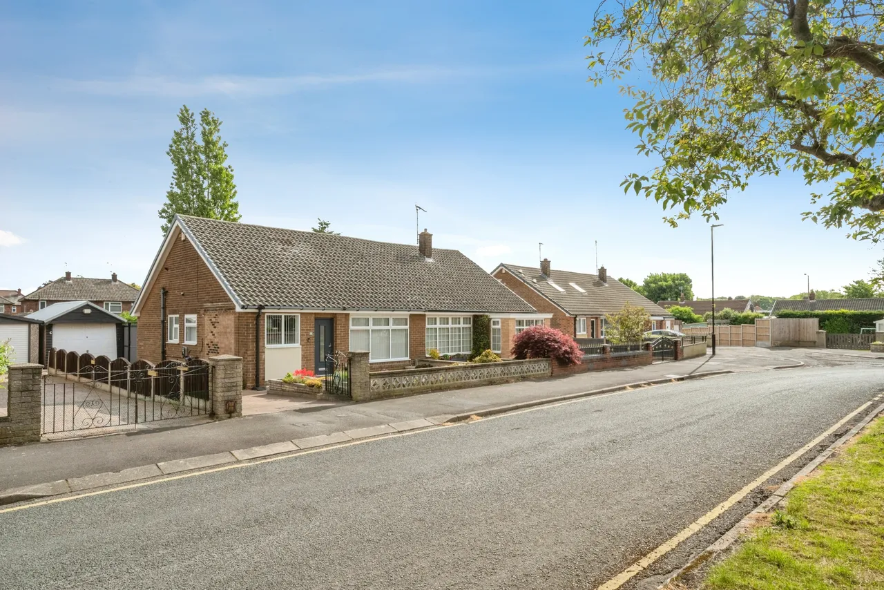 Kenmare Crescent, Doncaster, DN2, photo 25