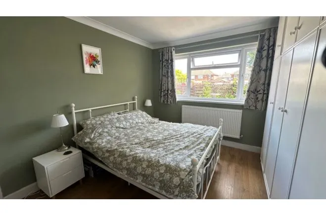 Kenmare Crescent, Doncaster, DN2, photo 8