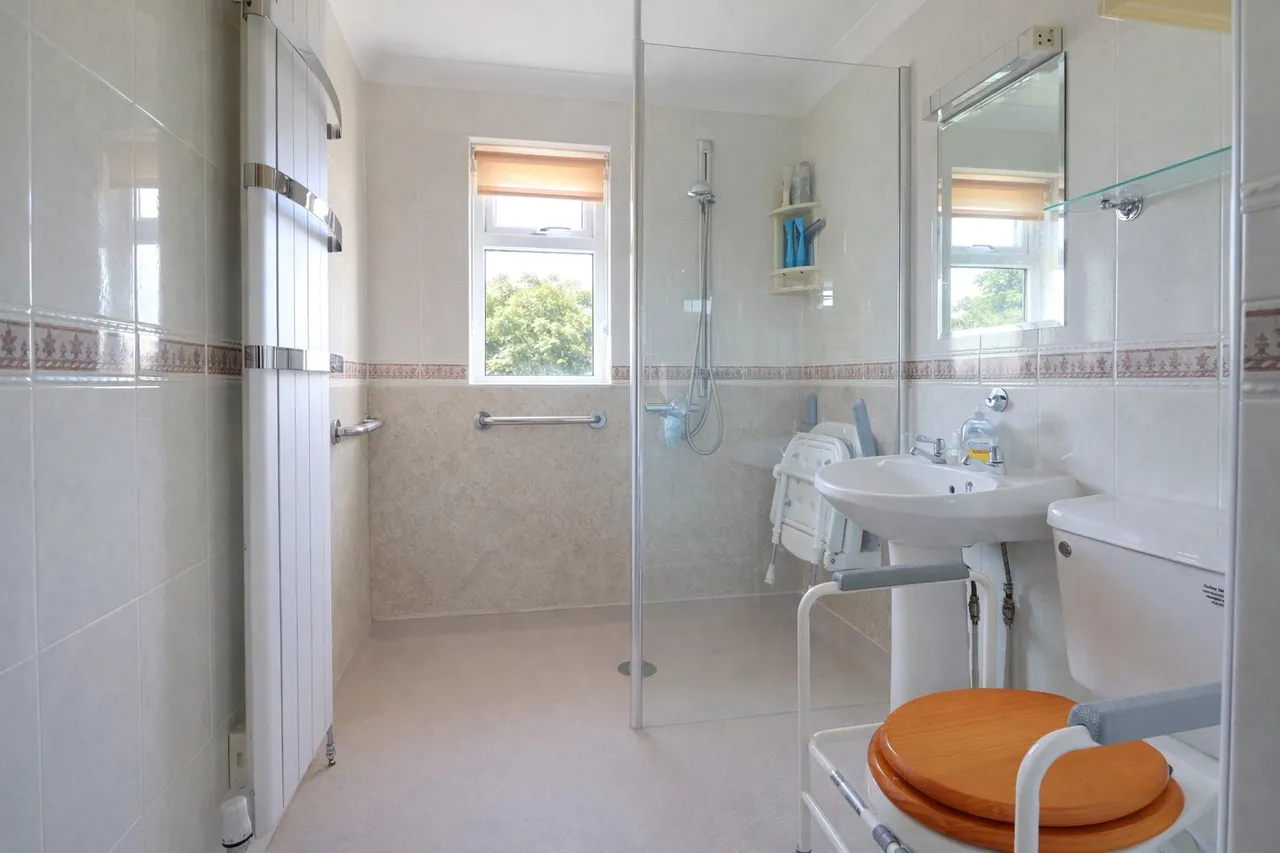 Moorland Rise, South Molton, EX36, photo 10