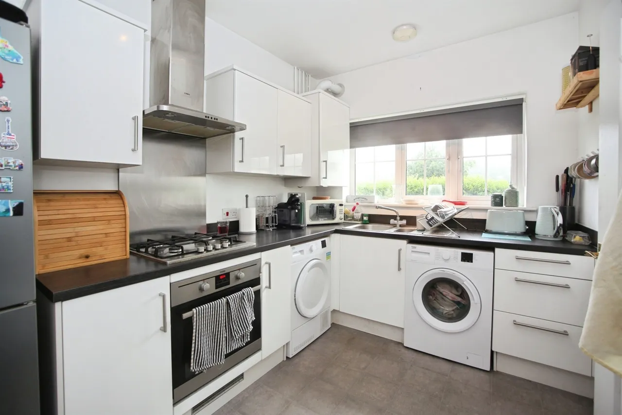 Alexon Way, Pontypridd, CF37, photo 4
