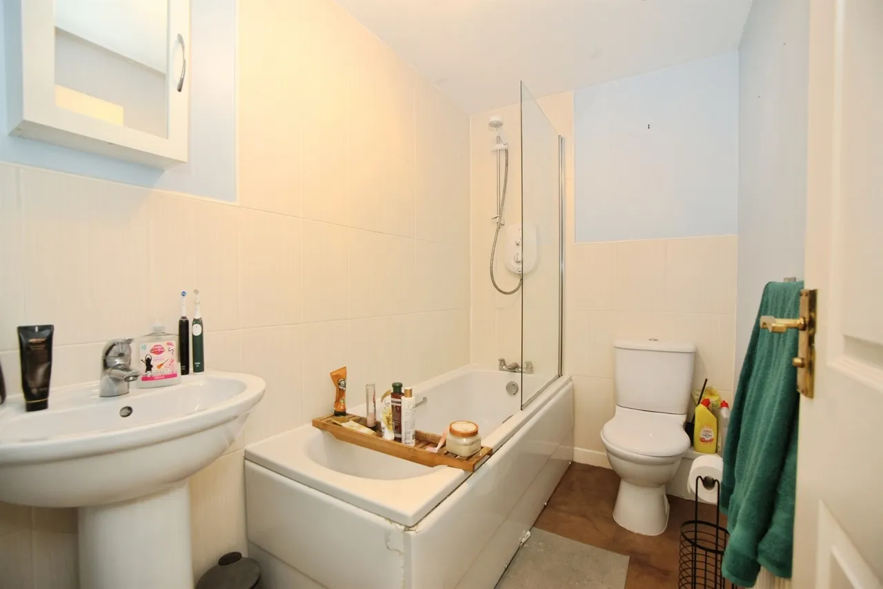 Alexon Way, Pontypridd, CF37, photo 11