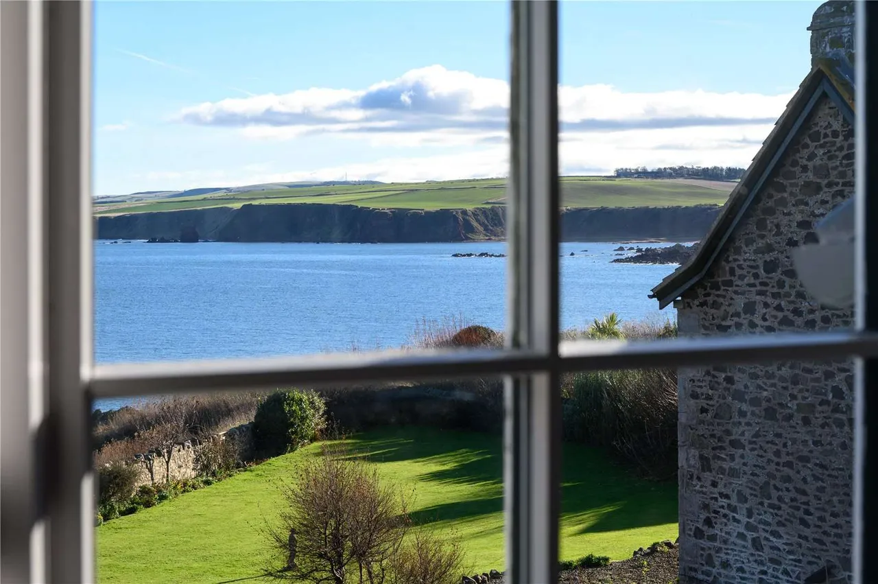 The Beacon, Murrayfield, St. Abbs, Eyemouth, TD14 5PP, photo 3