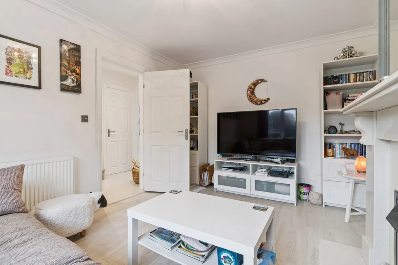 Wheatley Close, Welwyn Garden City, photo 3