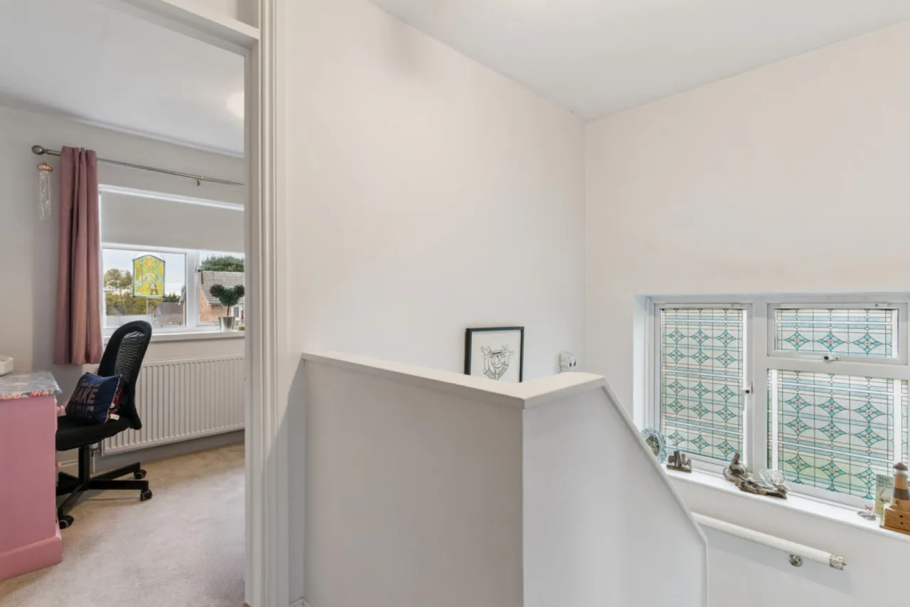 Wheatley Close, Welwyn Garden City, photo 11