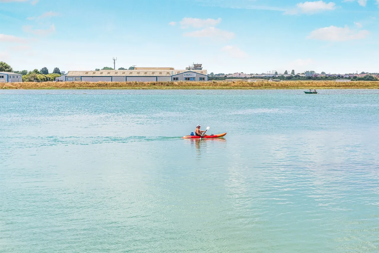 Salt Marsh Road, Shoreham-By-Sea, BN43, photo 14