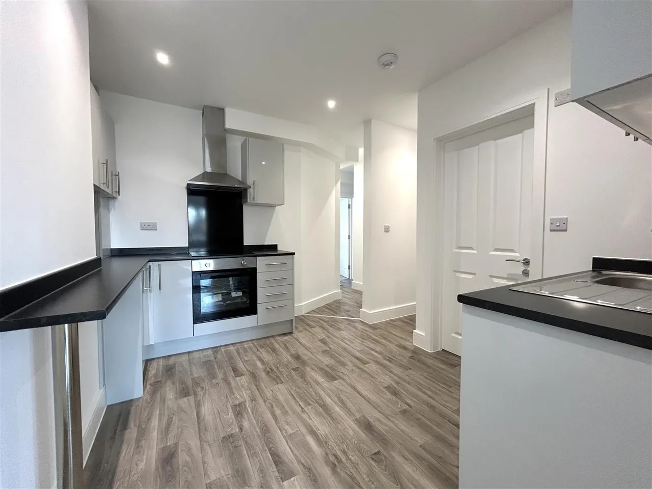 London Road, Benfleet, photo 5