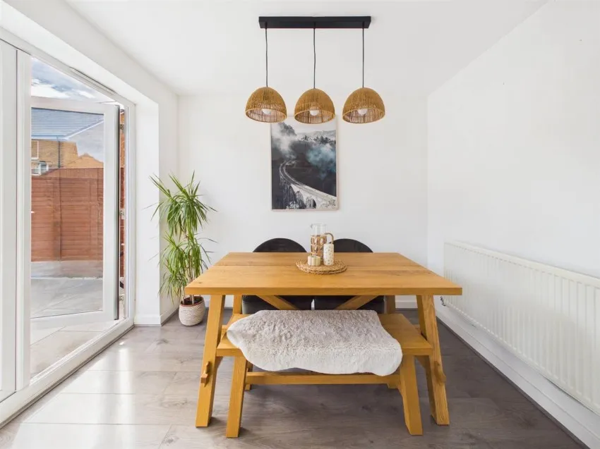 Oswald Drive, Longford, photo 8