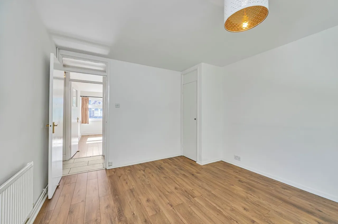 Summerley Street, Earlsfield, SW18, photo 6