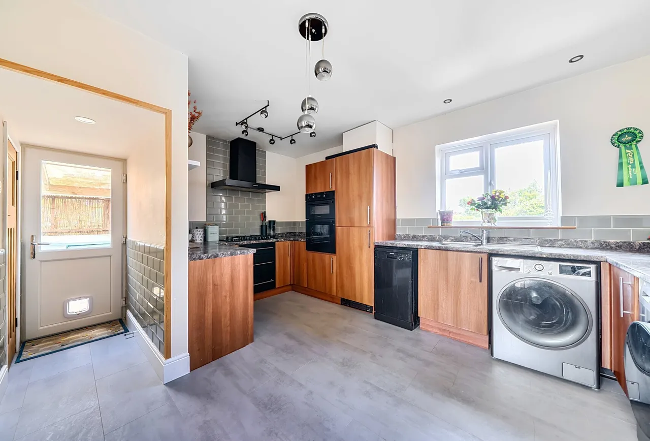 Boverton Drive, Gloucestershire, Brockworth, GL3 4DB, photo 13