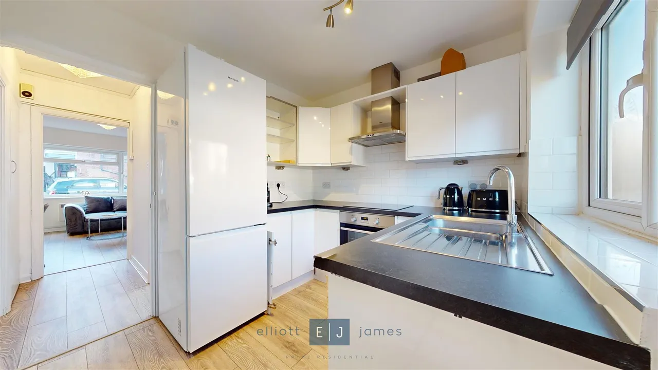 Westbury Lane, Buckhurst Hill, photo 7