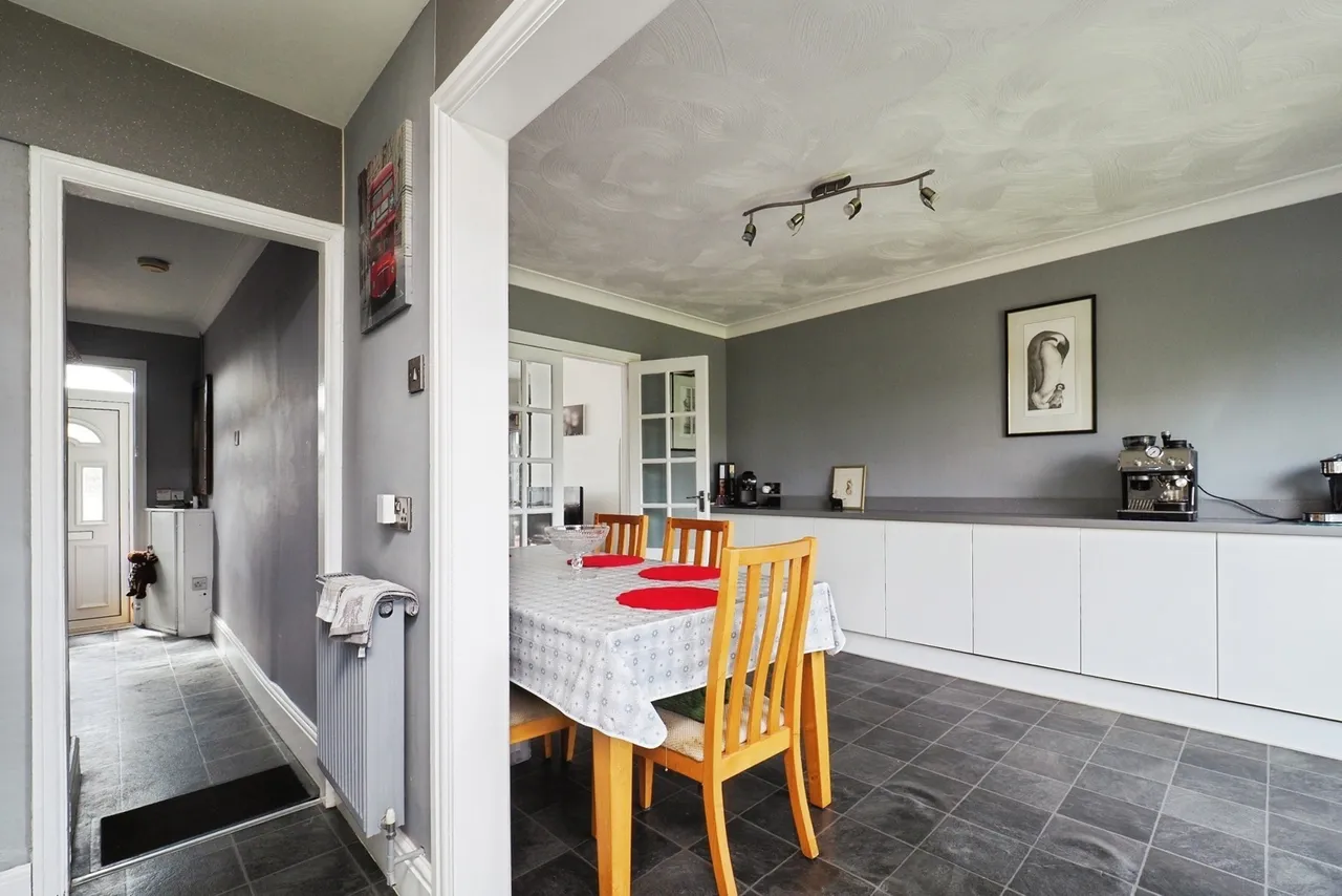 Lilac Crescent, Beeston, Nottingham, Nottinghamshire, NG9, photo 9