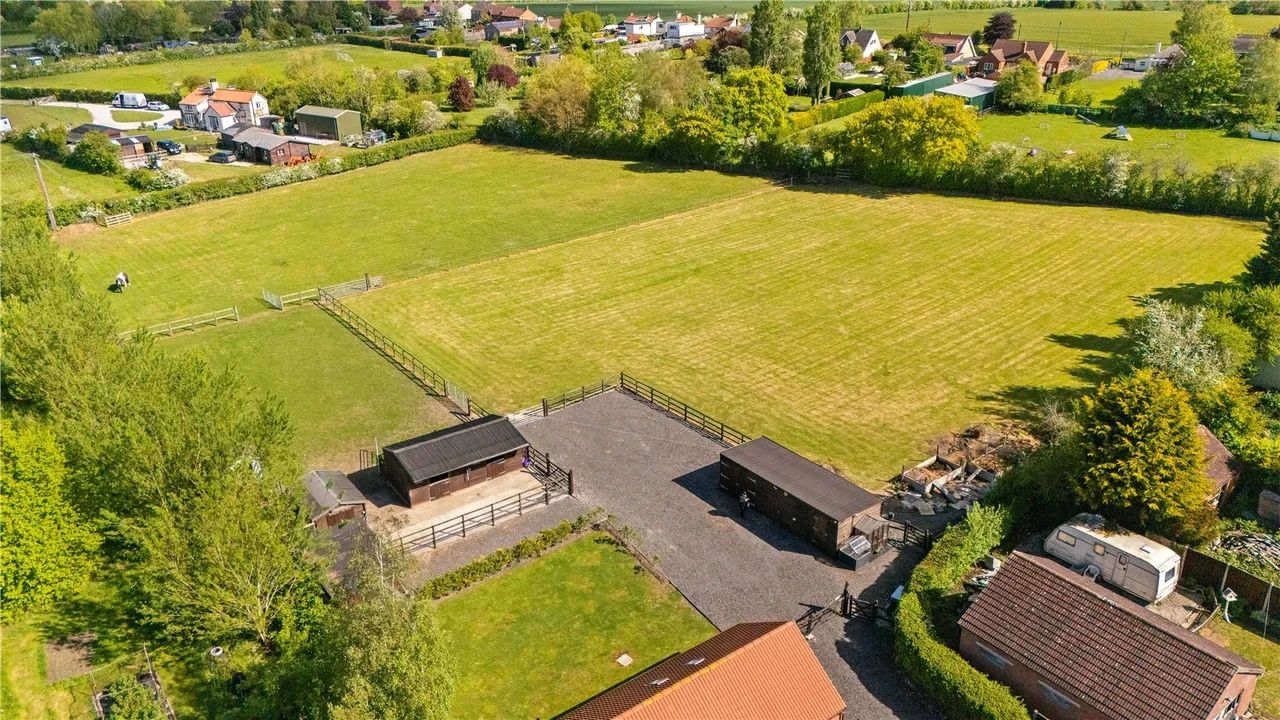 Cadney Road, Howsham, photo 31
