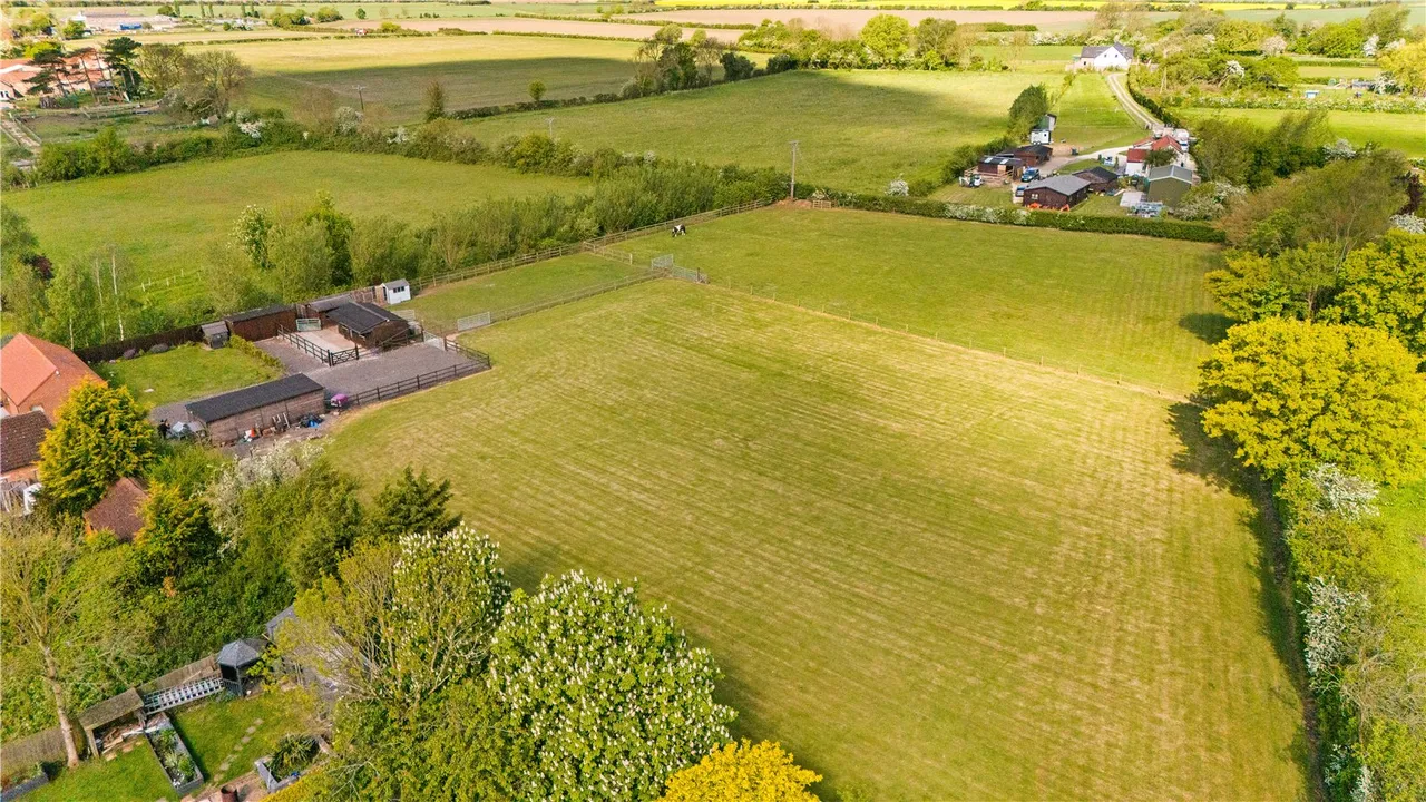 Cadney Road, Howsham, photo 3