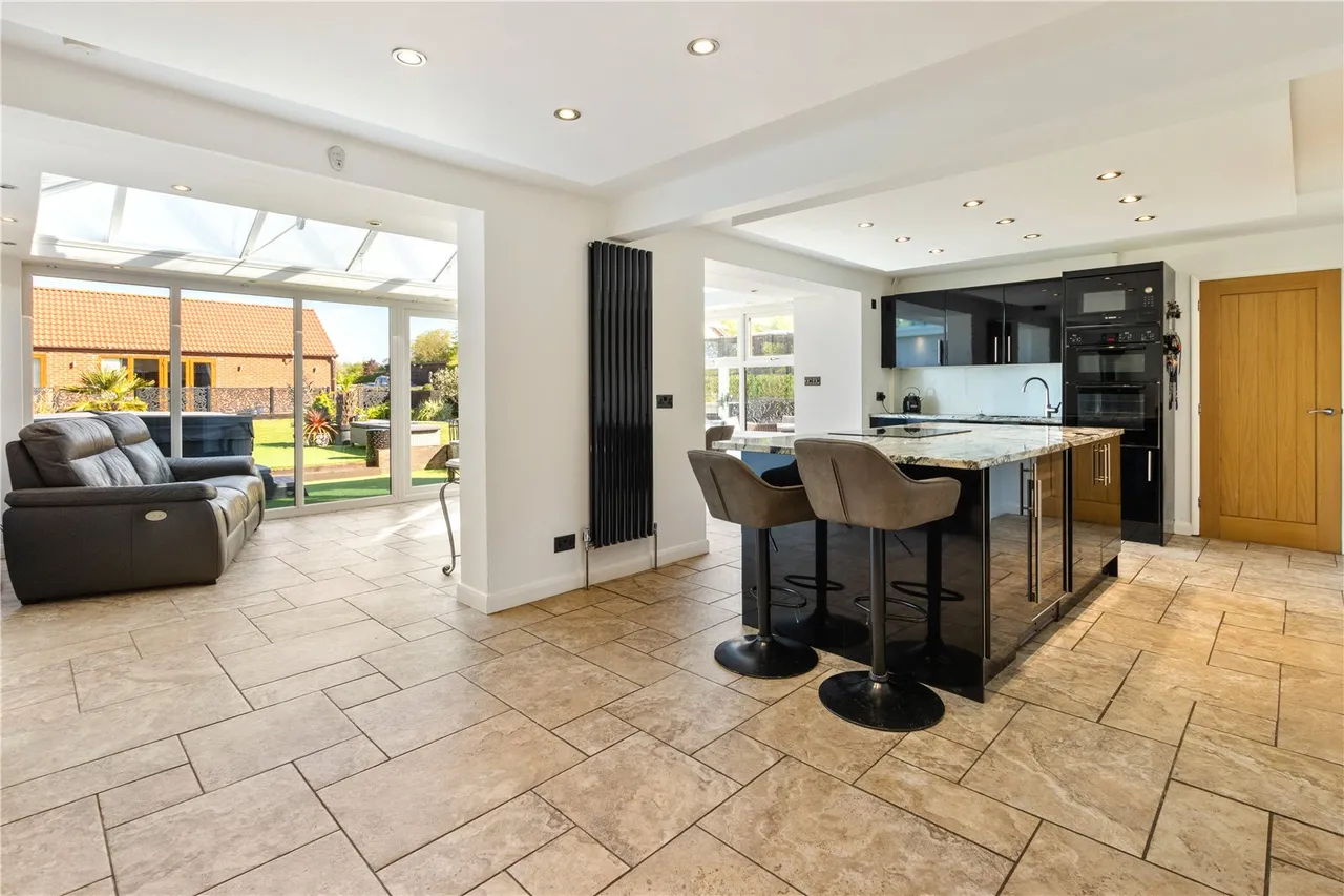 Cadney Road, Howsham, photo 9
