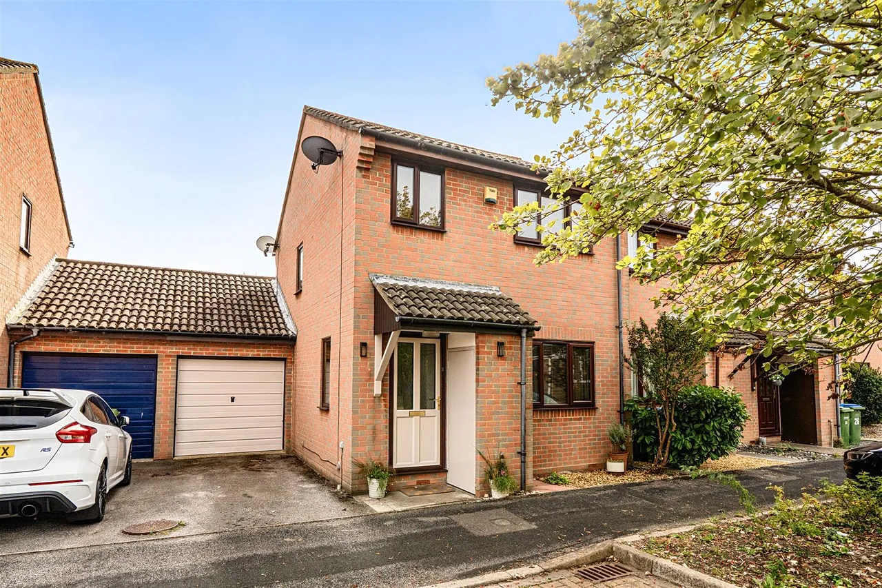 3 bed house for sale, Ascot Close, Titchfield Common