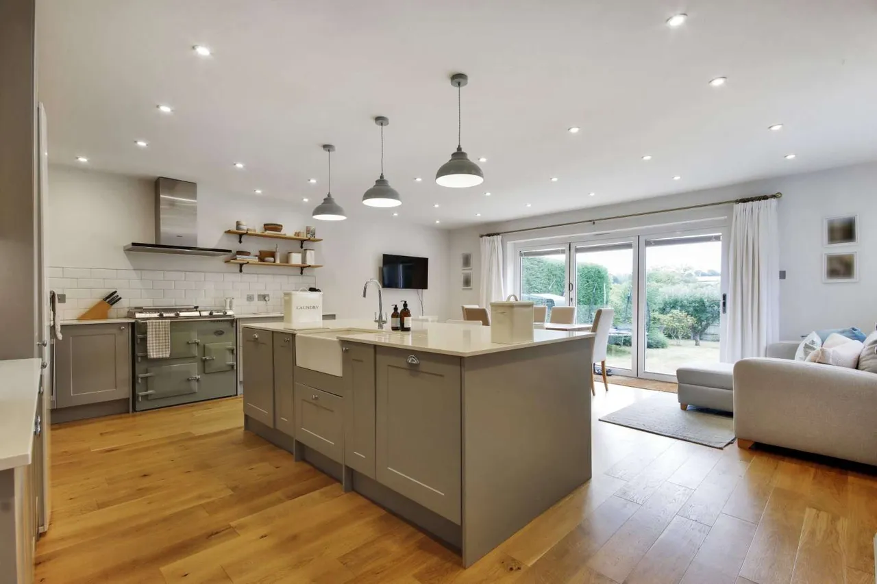 Peasley Lane, Goudhurst, Cranbrook, Kent, TN17 1HP, photo 2