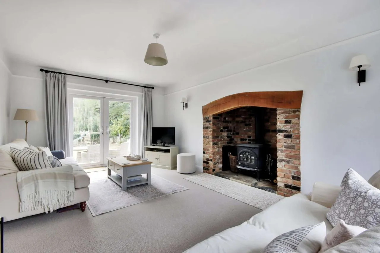 Peasley Lane, Goudhurst, Cranbrook, Kent, TN17 1HP, photo 4