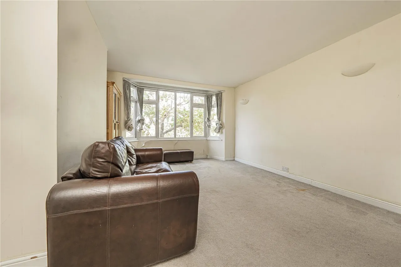 The Grove, St Margarets, TW1, photo 3