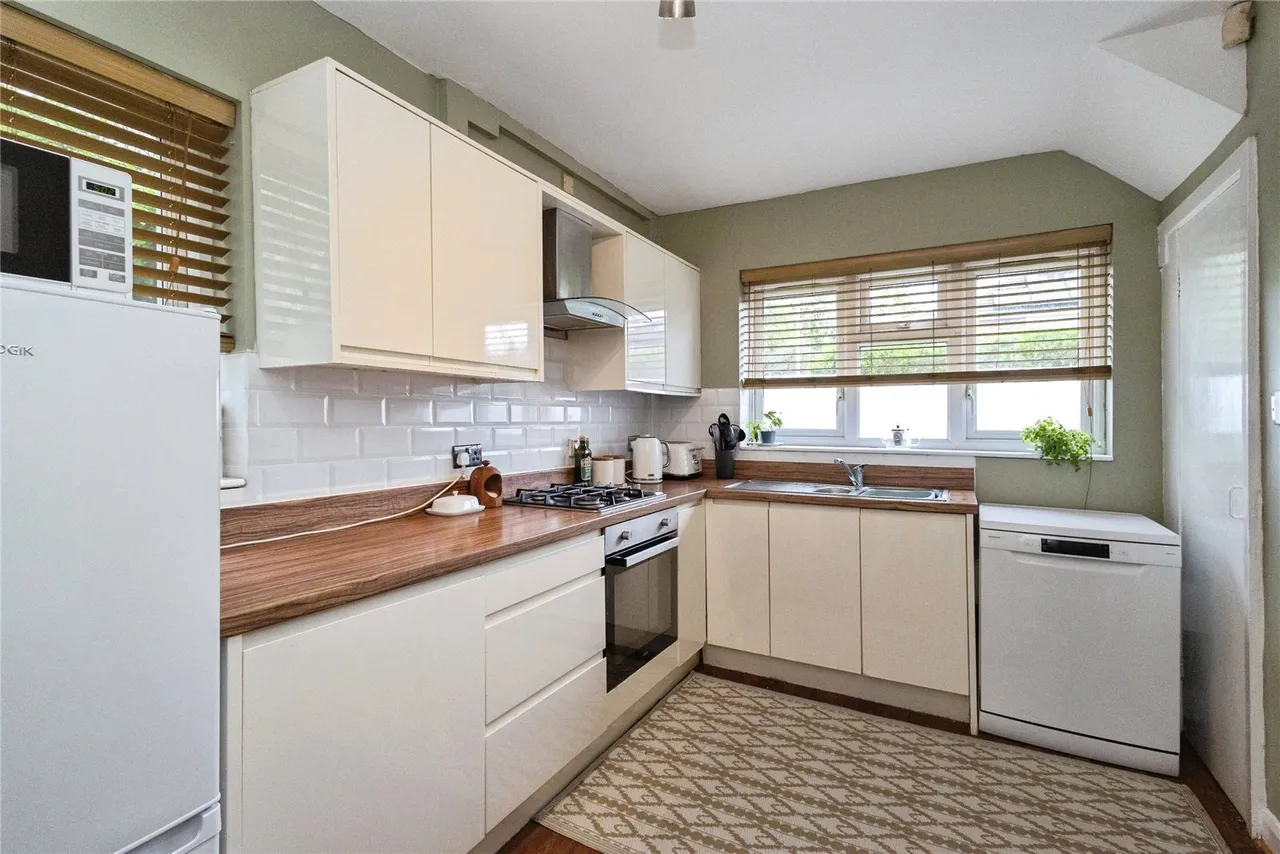 Briarfield Road, Manchester, Greater Manchester, M19, photo 4
