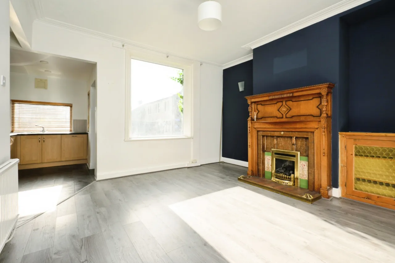 Oxford Road, Leeds, LS20, photo 4