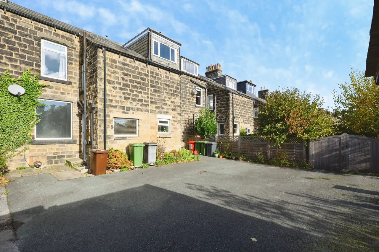Oxford Road, Leeds, LS20, photo 25