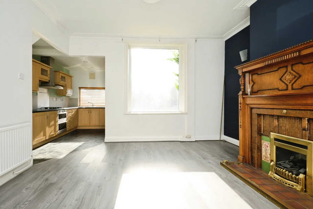 Oxford Road, Leeds, LS20, photo 9