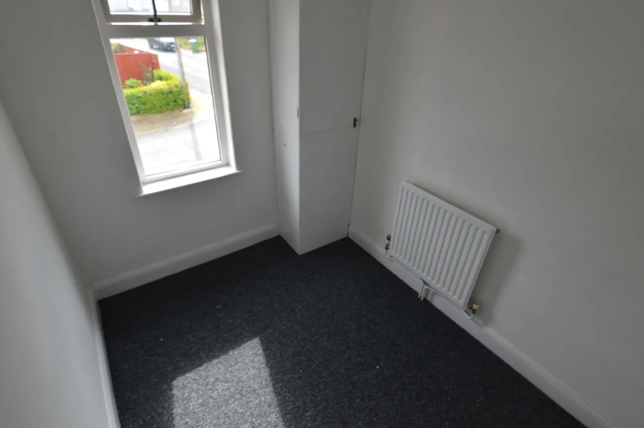 Longfield Road, Grimsby, Lincolnshire, DN34 5SB, photo 9
