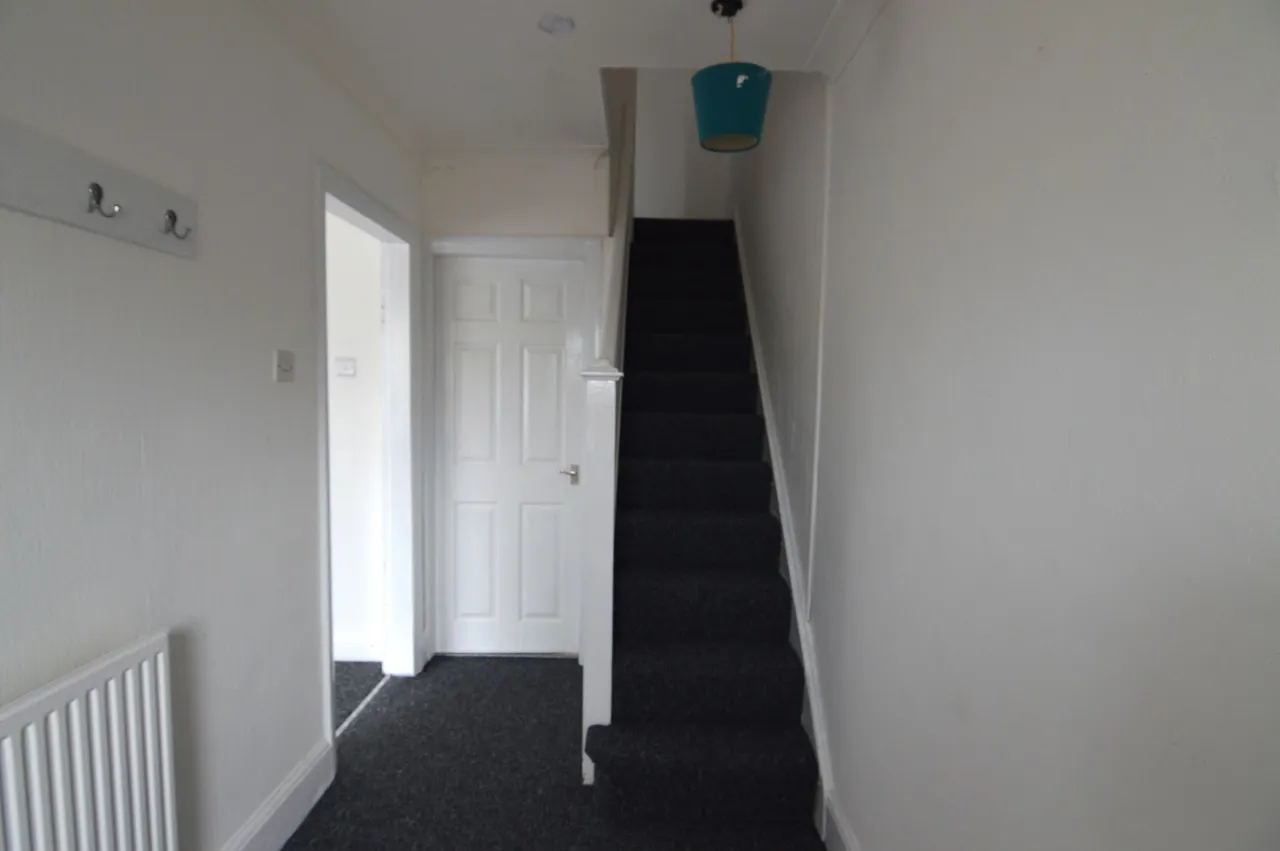 Longfield Road, Grimsby, Lincolnshire, DN34 5SB, photo 6