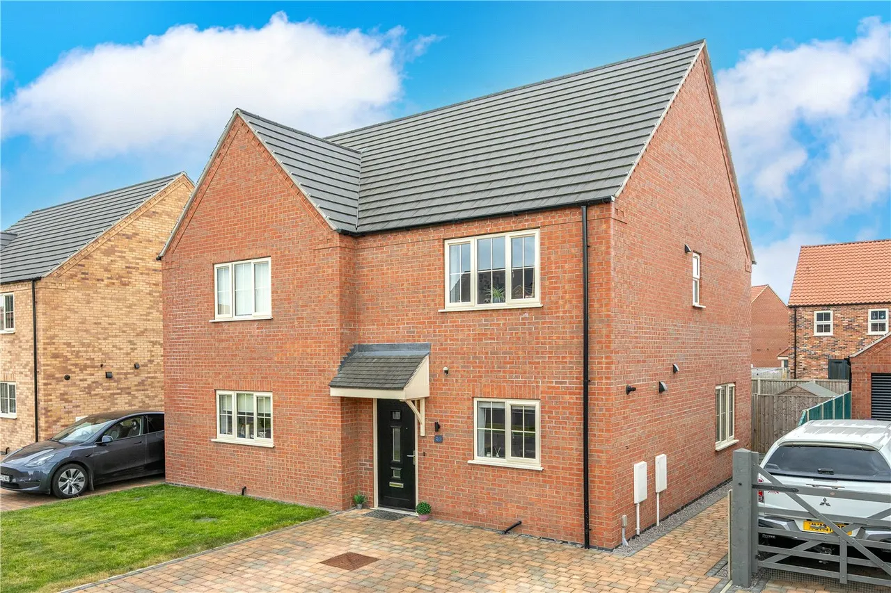 Saxon Way, Ruskington, Sleaford, Lincolnshire, NG34, photo 2