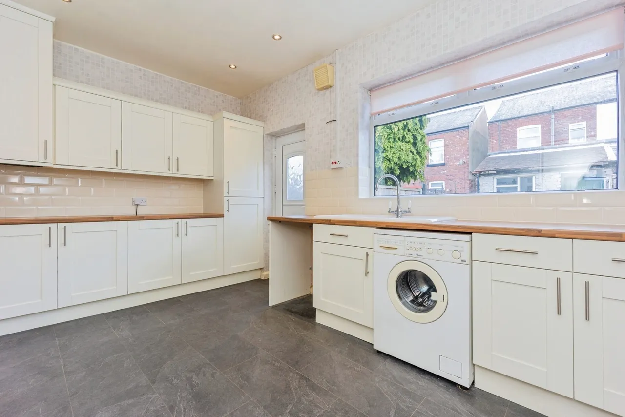 Grove Street, STOCKPORT, Cheshire, SK7, photo 3
