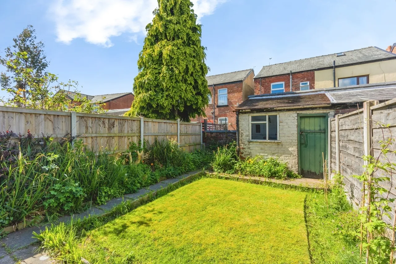 Grove Street, STOCKPORT, Cheshire, SK7, photo 13