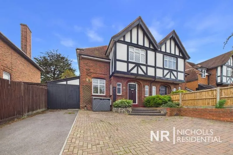 3 bed house for sale, Hook Rise South, Surbiton, KT6