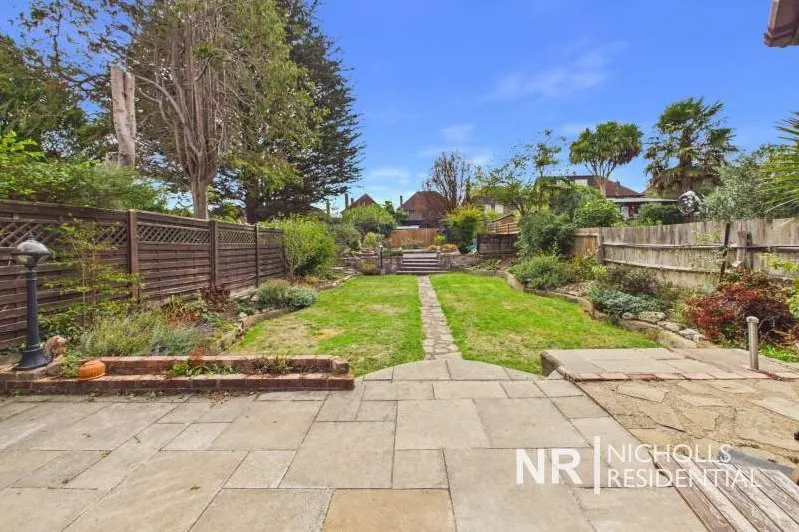 Hook Rise South, Surbiton, KT6, photo 2