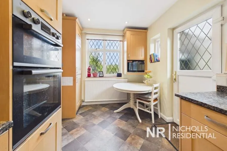 Hook Rise South, Surbiton, KT6, photo 6