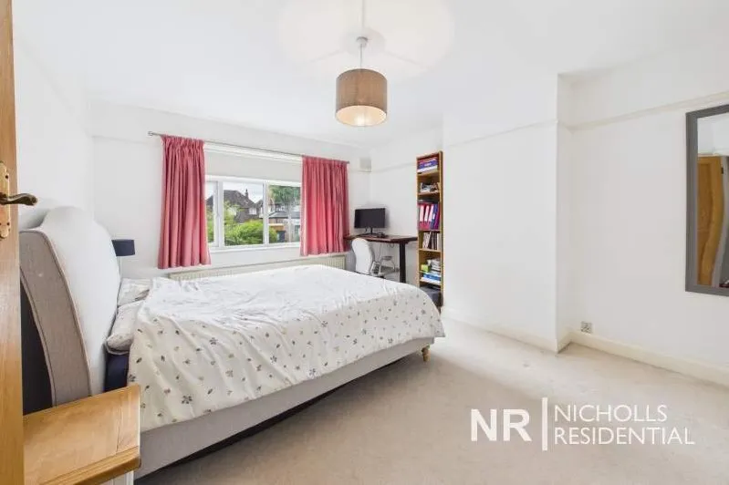 Hook Rise South, Surbiton, KT6, photo 10