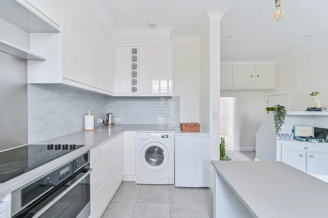 London, SE27, photo 18