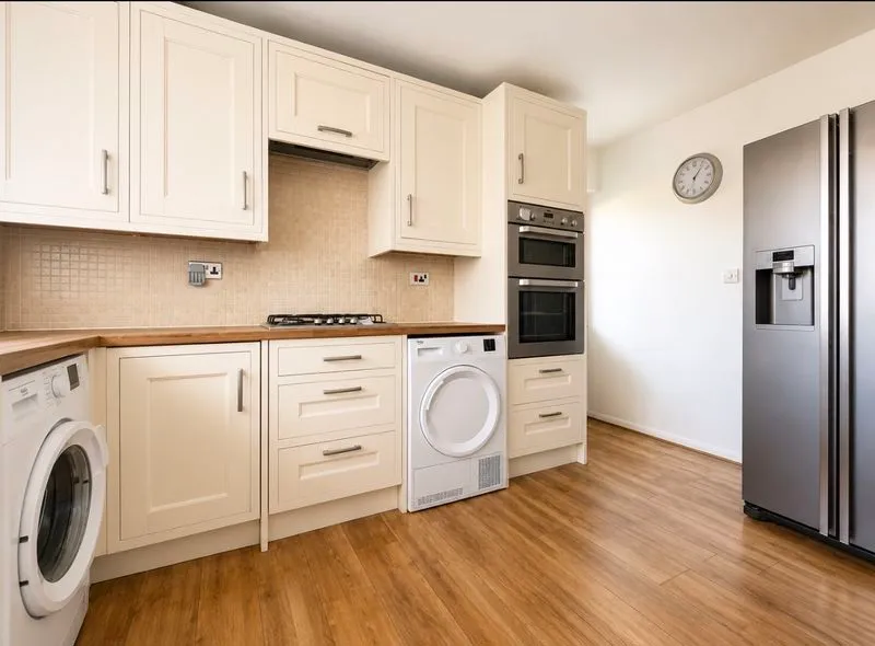 Beechwood Road, Luton LU4 9SA, photo 4