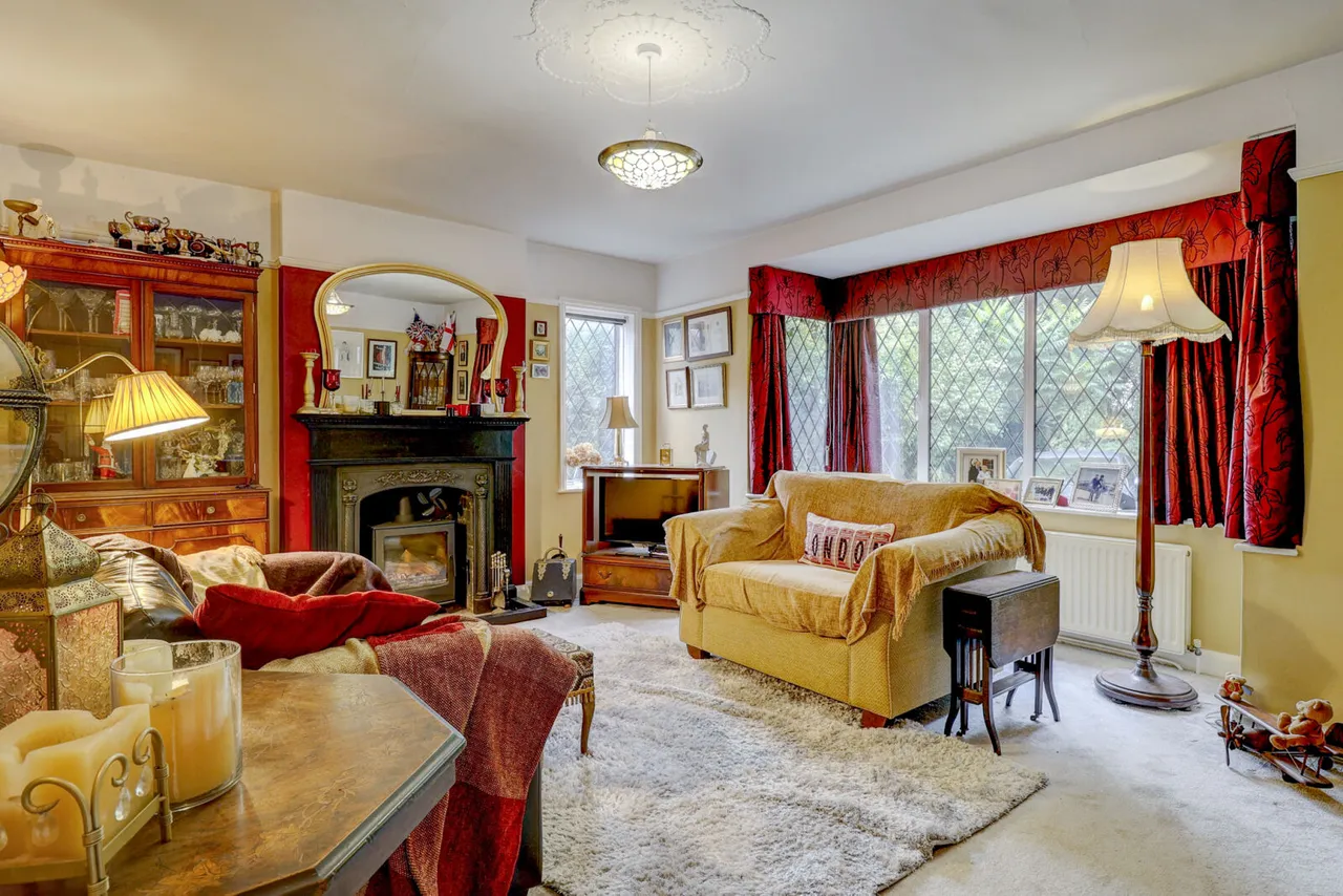 Amersham Road, High Wycombe, HP15, photo 21