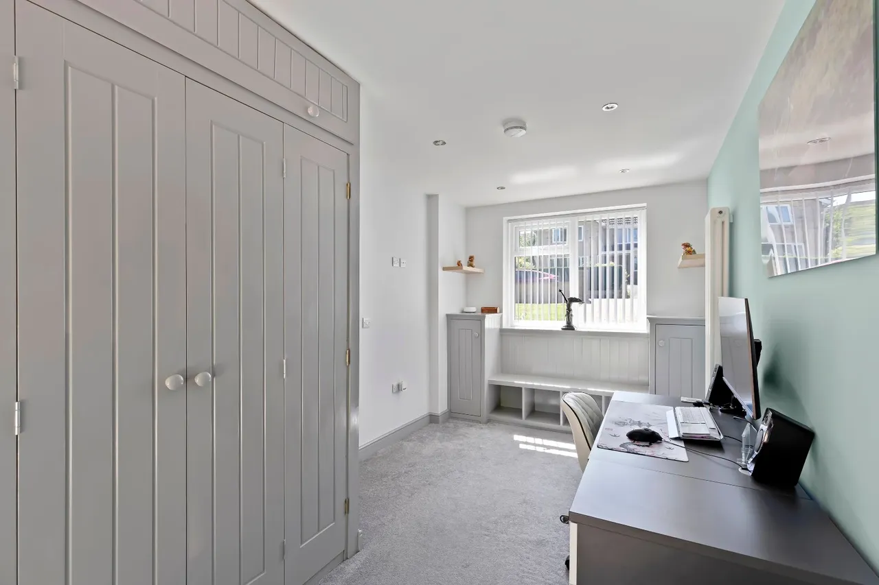 Dale View, Ilkley, LS29, photo 9