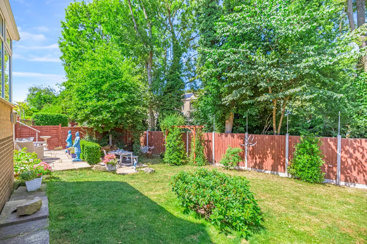 Dale View, Ilkley, LS29, photo 19
