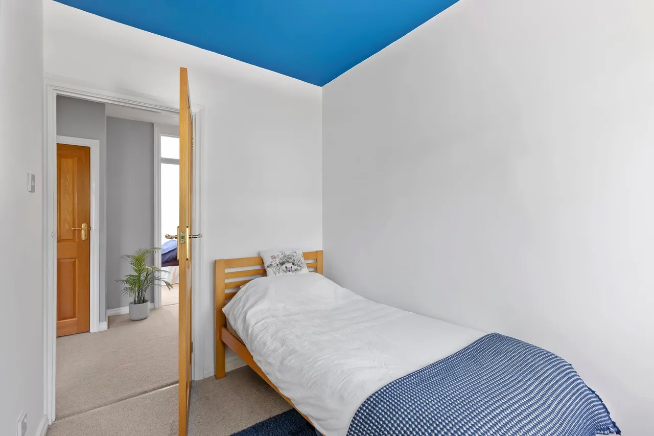 Dale View, Ilkley, LS29, photo 15