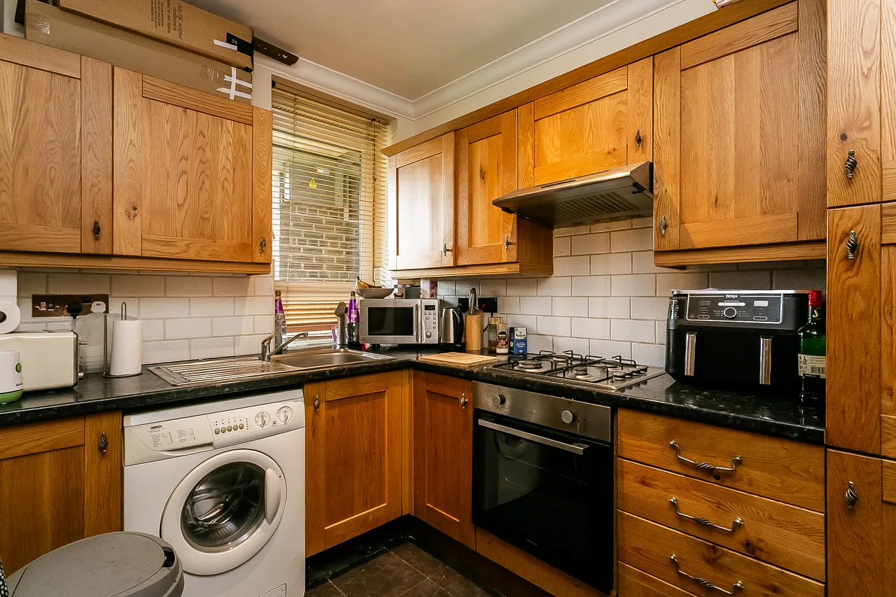 Lochend Drive, Edinburgh, EH7, photo 7