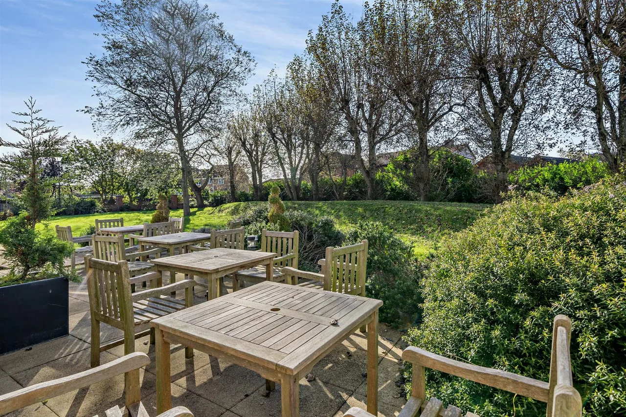 Poachers Way, Thornton-Cleveleys, FY5, photo 11