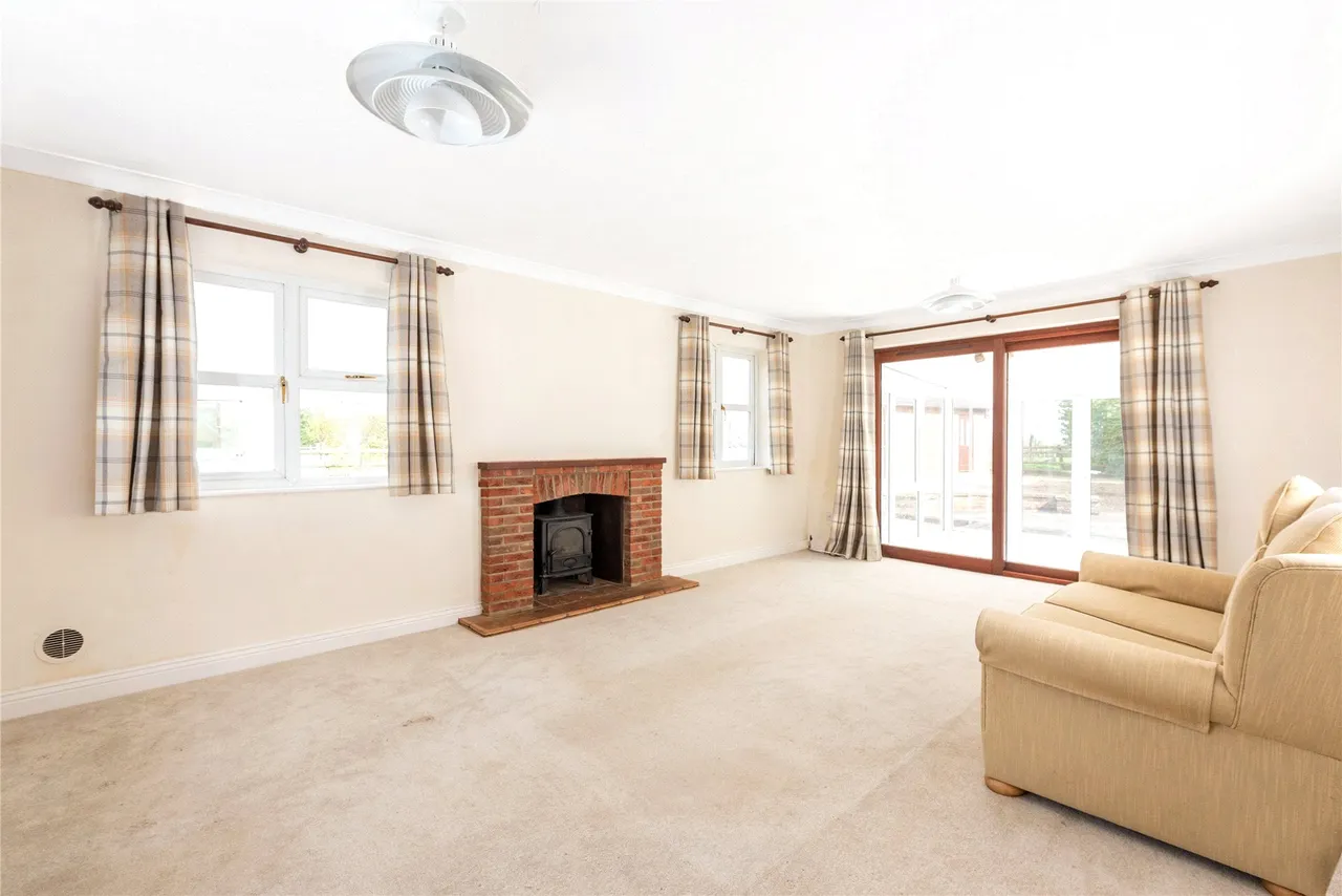 Ivy Lane, Stewkley, LU7, photo 10