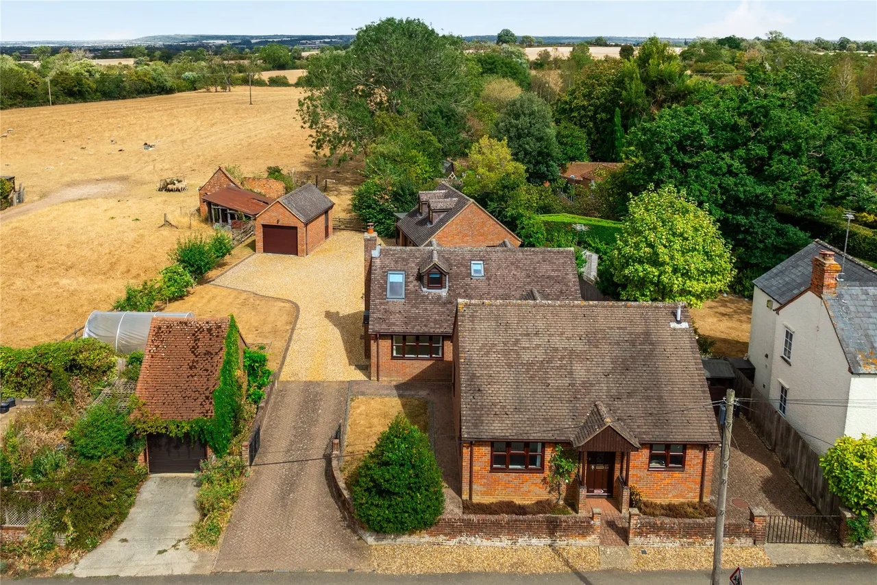4 bed house to rent, Ivy Lane, Stewkley, LU7